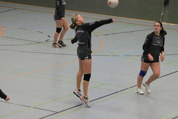 Bild 100 - U18w 1.Tag am 12.11.11